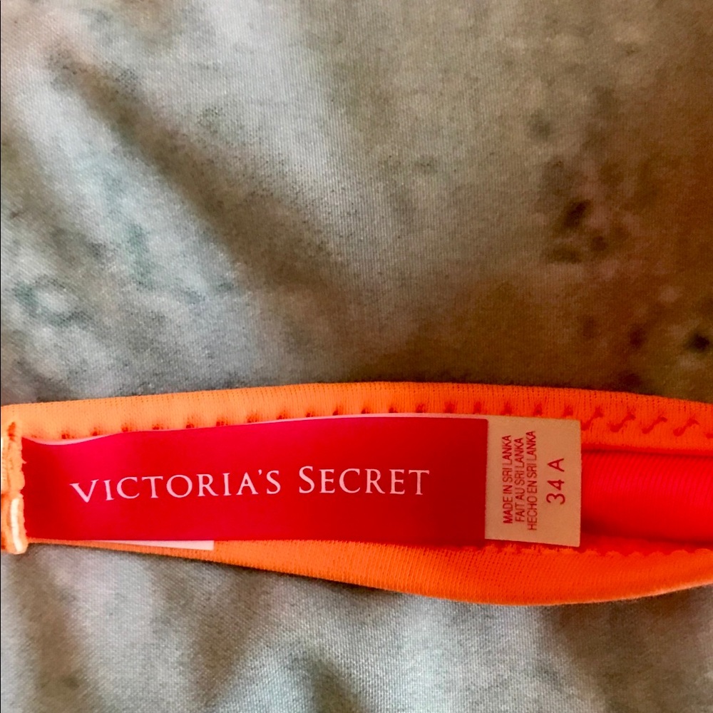 VS Ruffle bikini top 🍊 - Picture 3 of 3